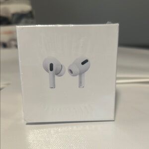 Ear buds with White Finish